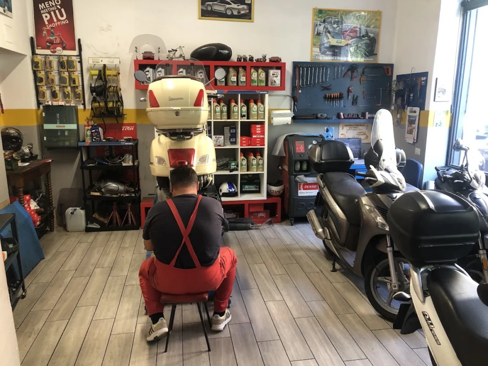Autofficina Elettrauto Fratelli Colella Revisioni Auto & Moto since 1992 - 2