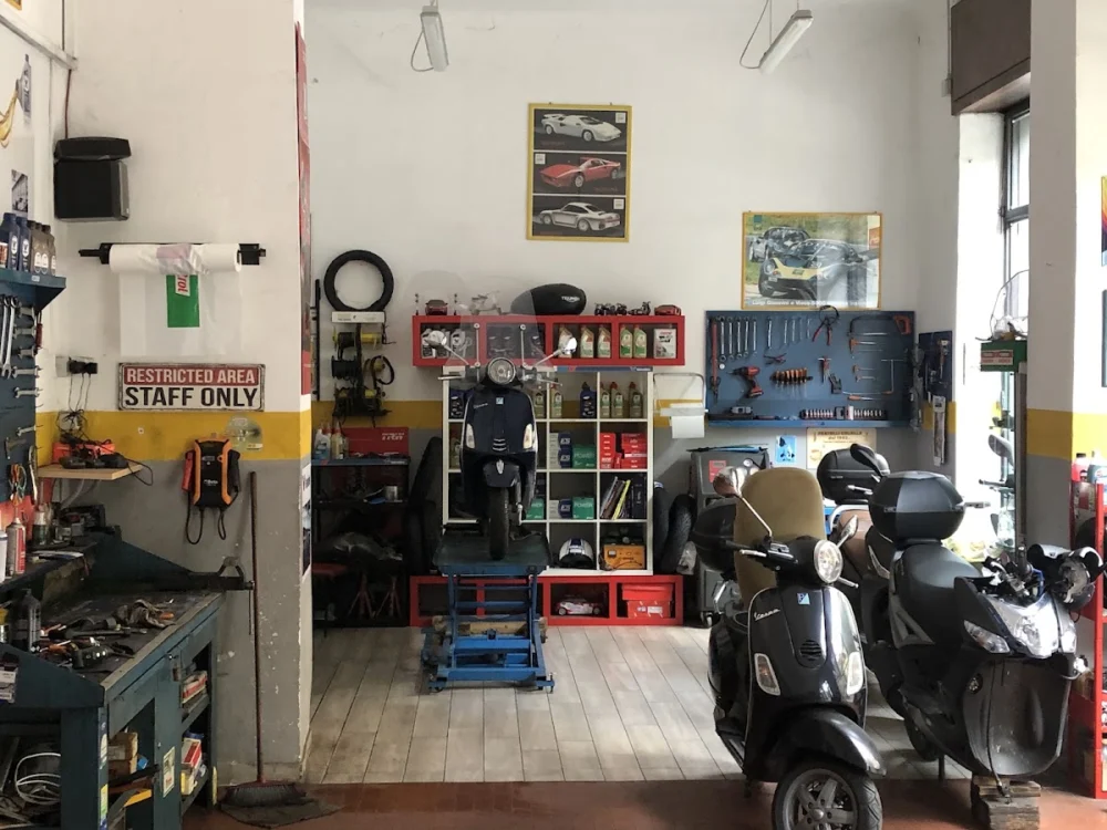 Autofficina Elettrauto Fratelli Colella Revisioni Auto & Moto since 1992