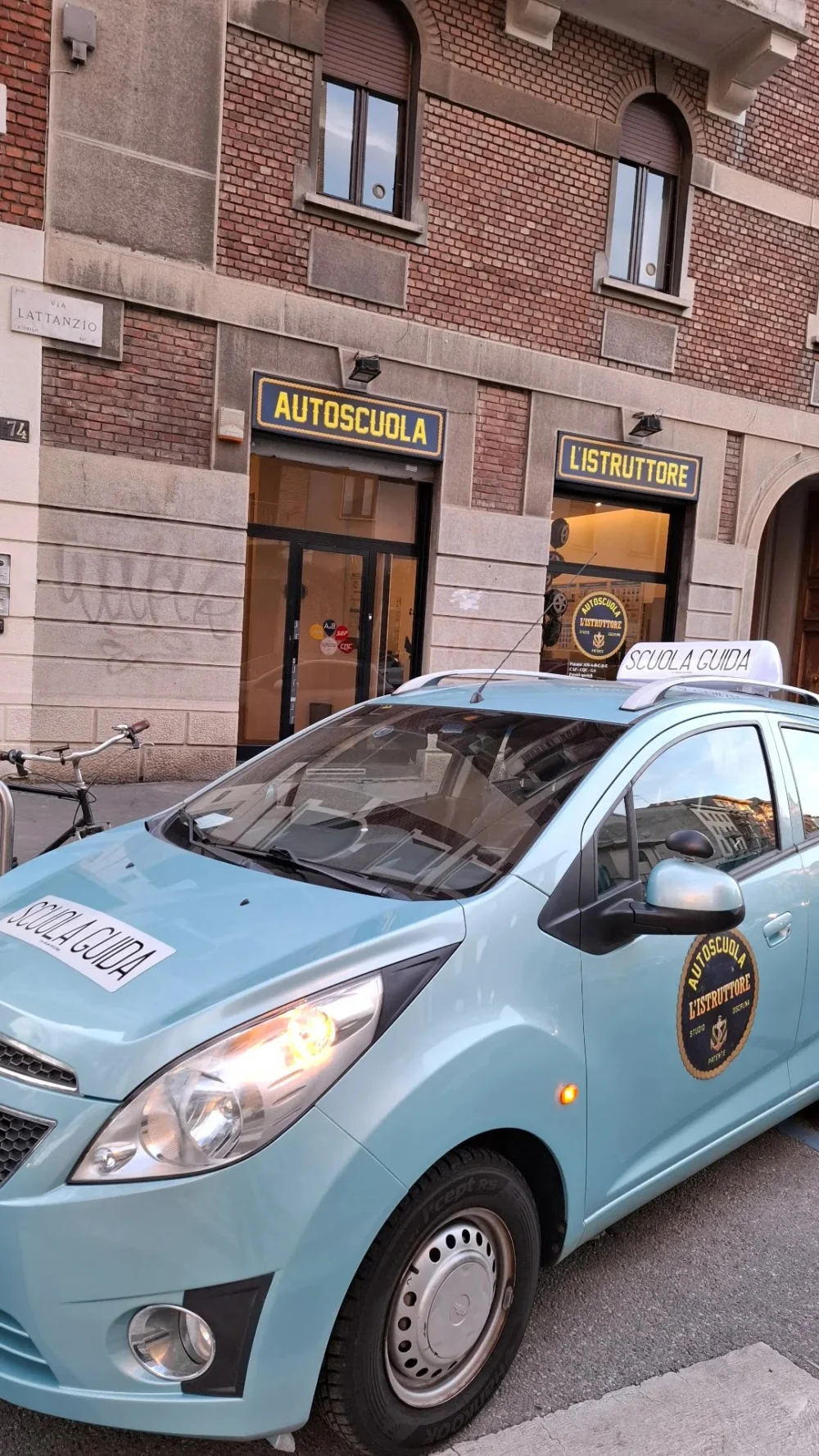 AUTOSCUOLA L'ISTRUTTORE - 2