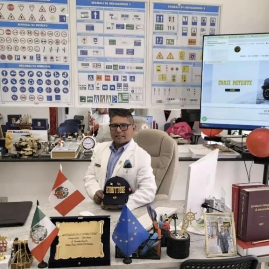 AUTOSCUOLA L'ISTRUTTORE