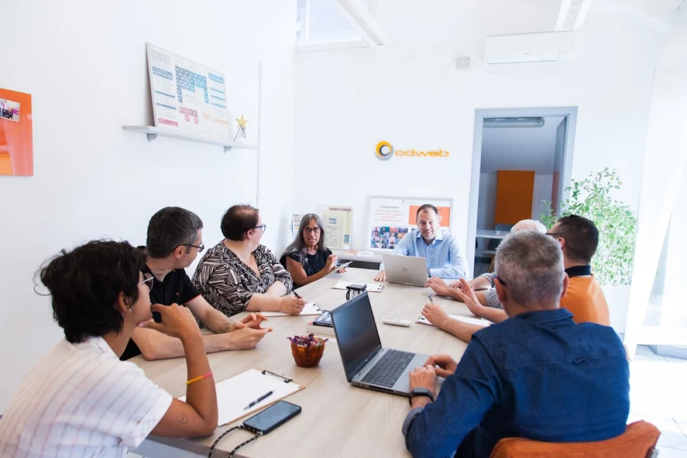 Cdweb - B2B Digital Marketing