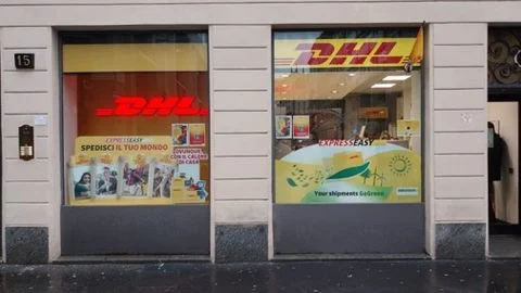 DHL EXPRESS MILANO DUOMO