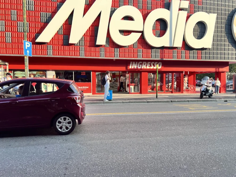 MediaWorld Milano Certosa