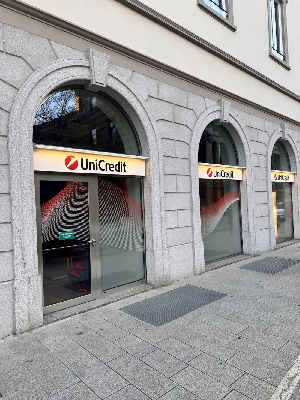 UniCredit