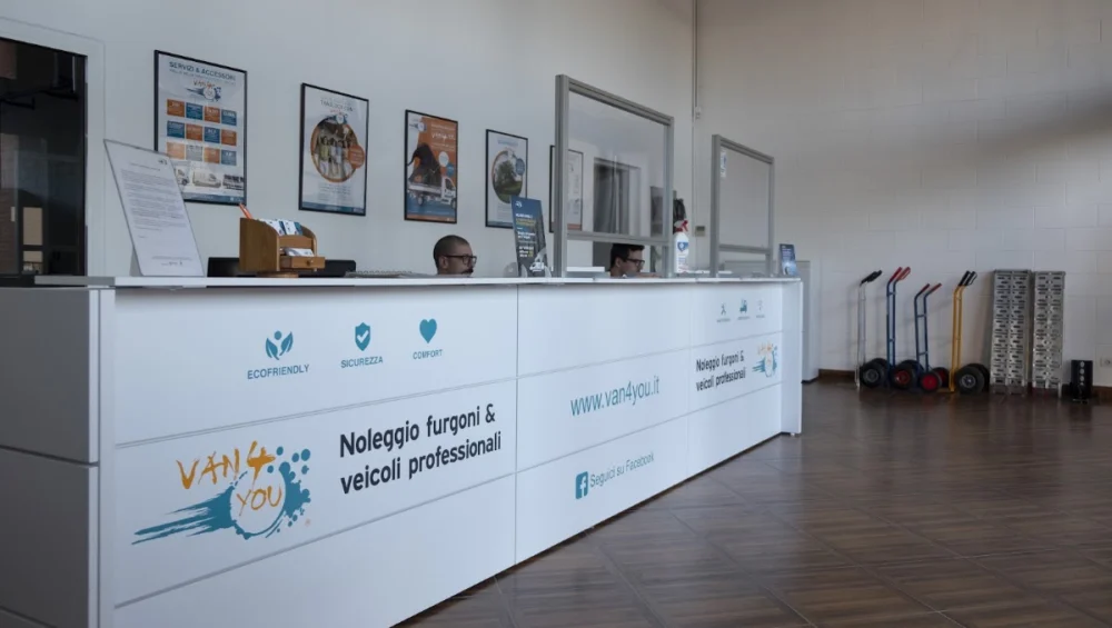 VAN4YOU - Noleggio Furgoni MILANO NIGUARDA - 2
